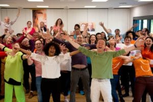 Professeur de Yoga du Rire en formation avec Fabrice Loizeau